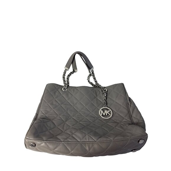 Michael Kors Susannah Tote Bag Purse Pearl Grey Quilted Lamb Leather - Picture 1 of 10